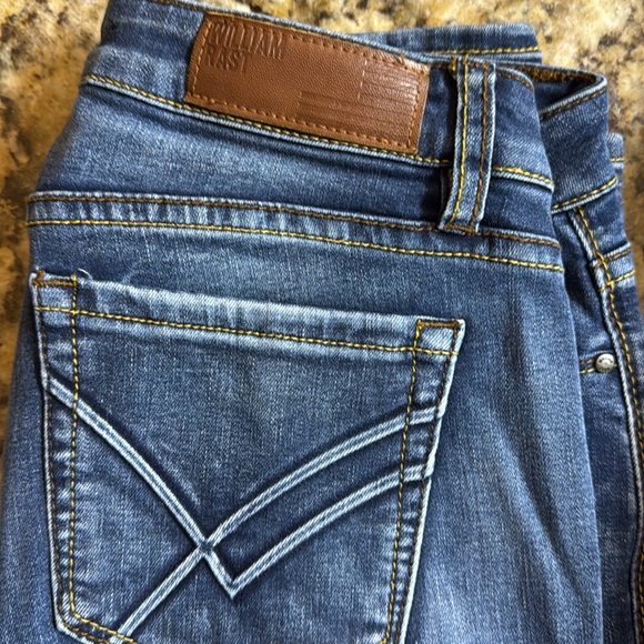 William Rast women’s jeans med dark wash size 27 - Picture 8 of 9